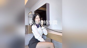 公园女厕全景偷拍多位极品美女嘘嘘_裹胸裙妹子整理衣服奶又白又大 (2)