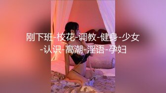 寂寞40路熟女良家卫生间紫薇,粗大道具假J8直接插入底部,风臊无比