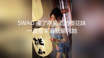 和理发店老板娘偷情看她享受的样子忍不住射在她肚子上