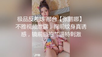 小红的背影