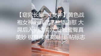 熟女人妻 啊啊操我逼老公好舒服 穿着高跟连体情趣黑丝肥臀诱惑 黄瓜插逼 舔脚舔菊花 无套内射肥鲍鱼